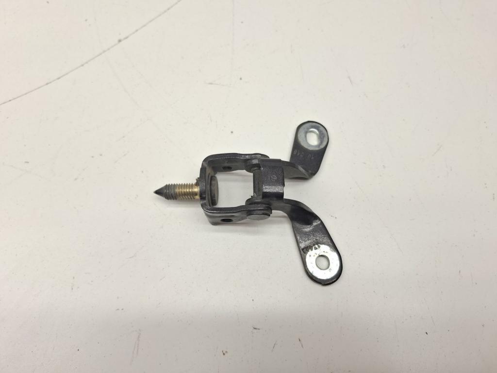 Петля двери багажника, 1500 рублей, Пермь