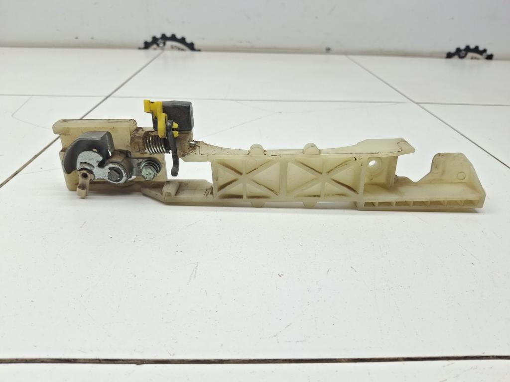 Кронштейн ручки, 500 рублей, Пермь