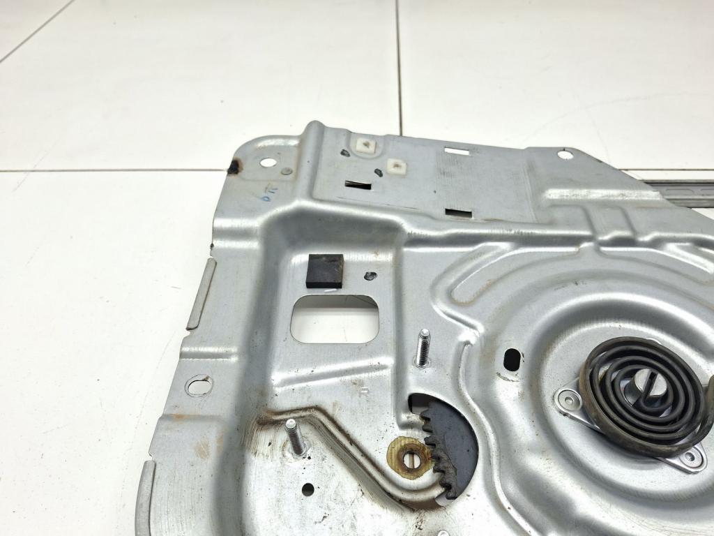 Стеклоподъемник задний правый, 1000 рублей, Пермь