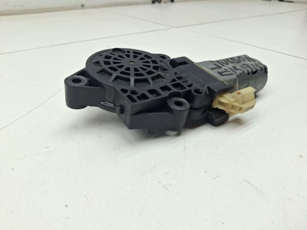 Моторчик стеклоподъемника, 500 рублей, Пермь