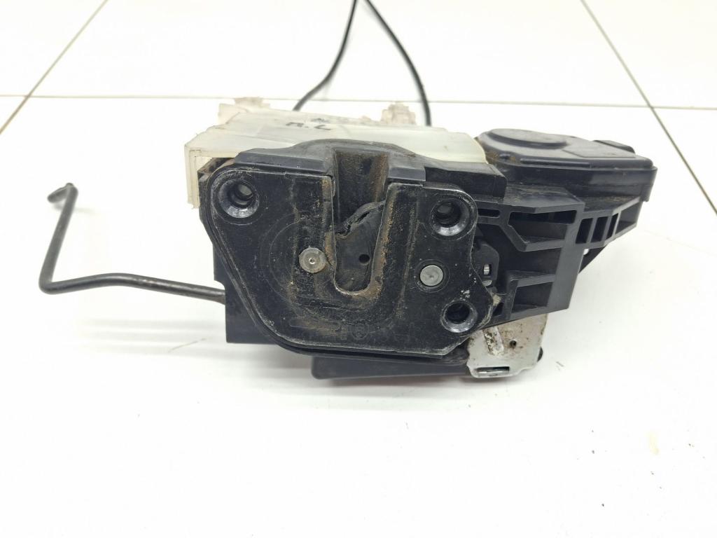 Замок двери передней левой, 2000 рублей, Пермь