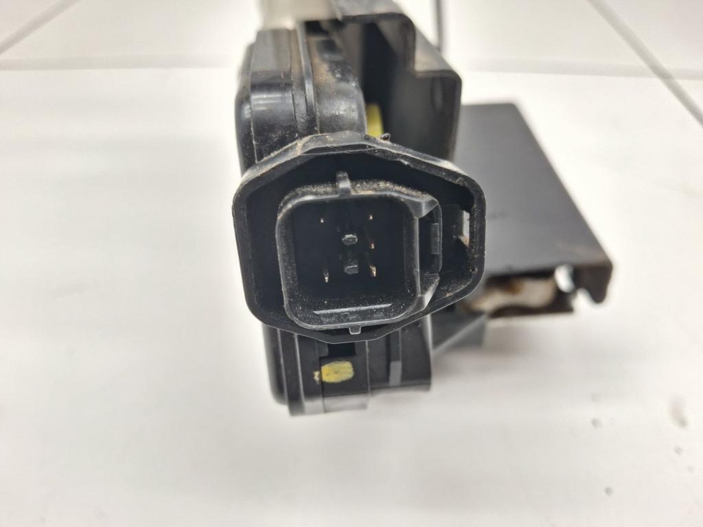 Замок двери передней левой, 2000 рублей, Пермь