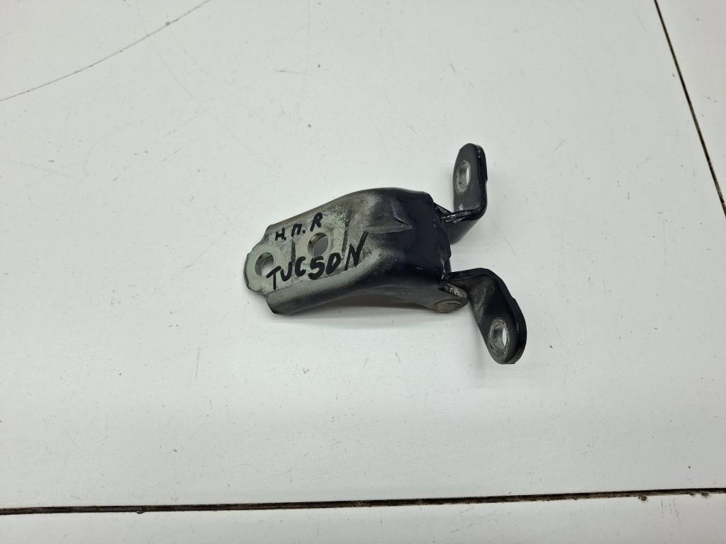 Петля двери передней правой нижняя, 500 рублей, Пермь