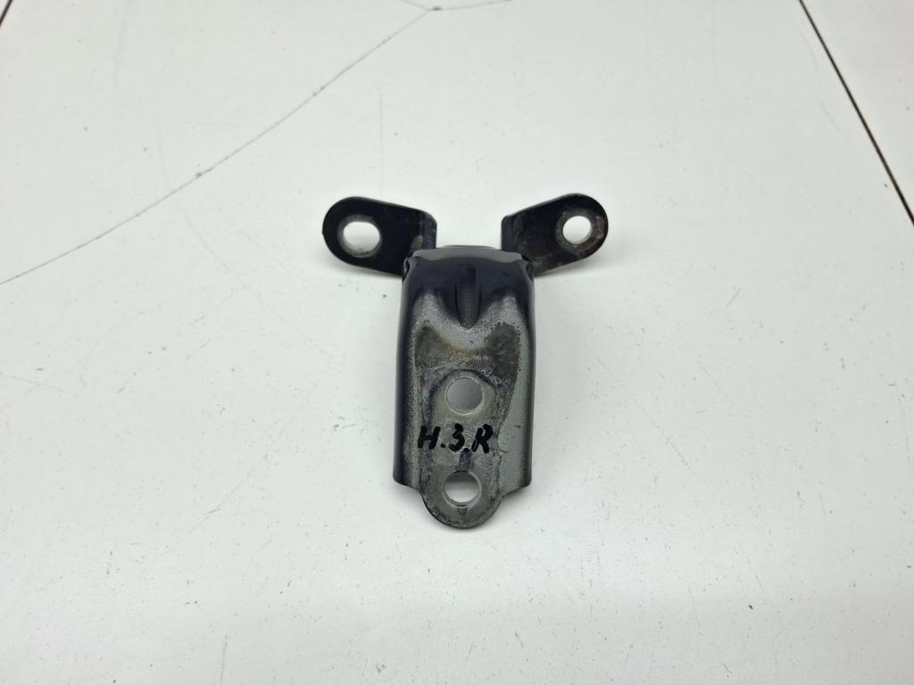 Петля двери задней правой нижняя, 500 рублей, Пермь