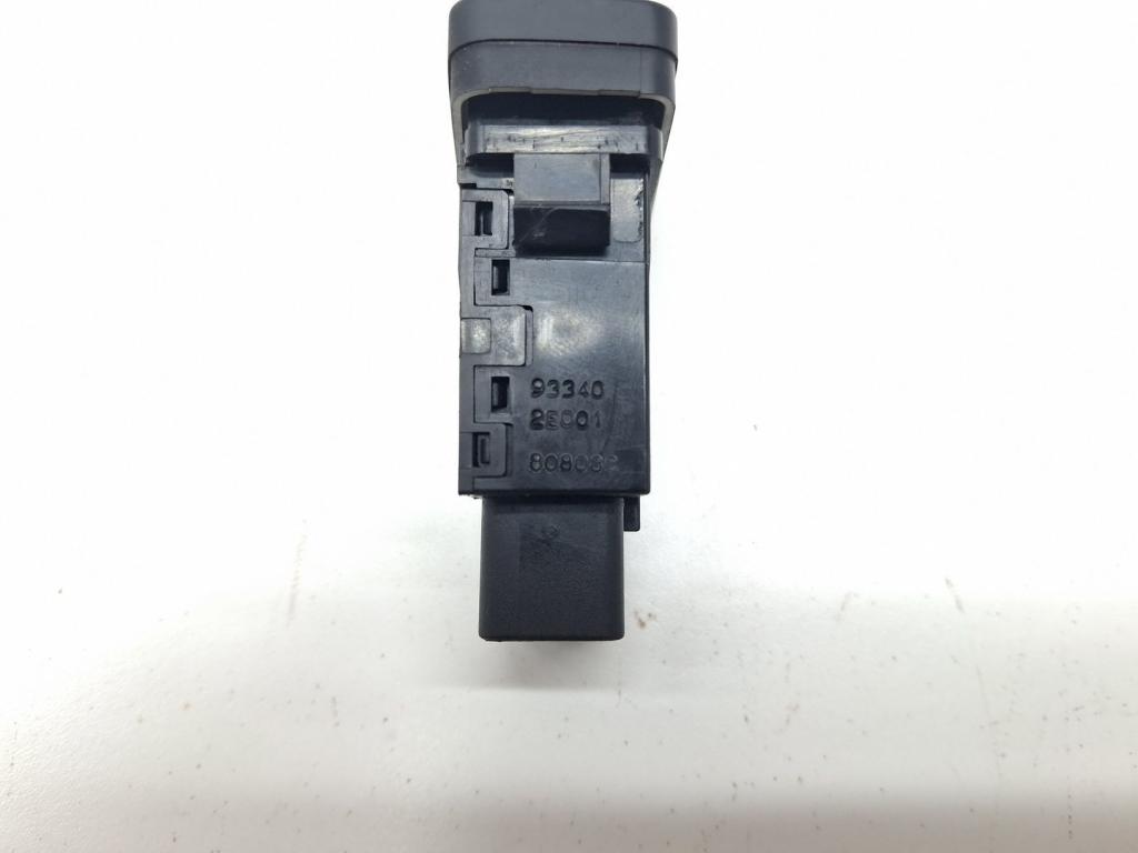 Кнопка обогрева сидений, 500 рублей, Пермь