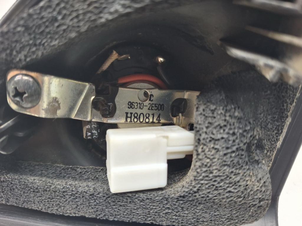 Крышка зеркала внутренняя правая, 700 рублей, Пермь