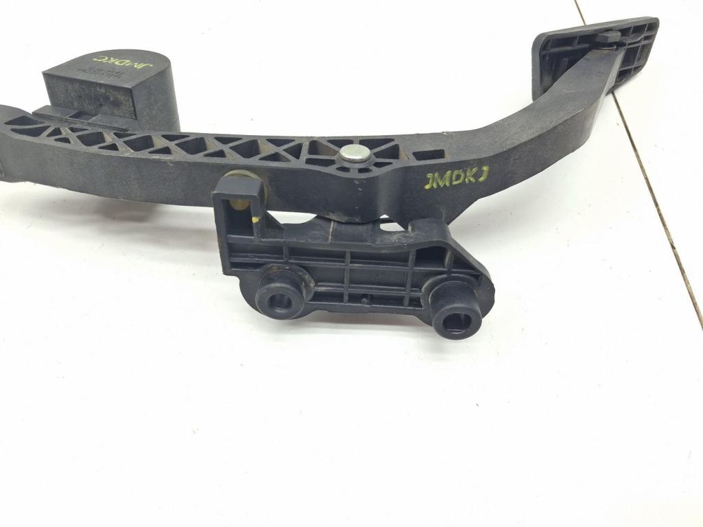 Педаль газа, 1000 рублей, Пермь