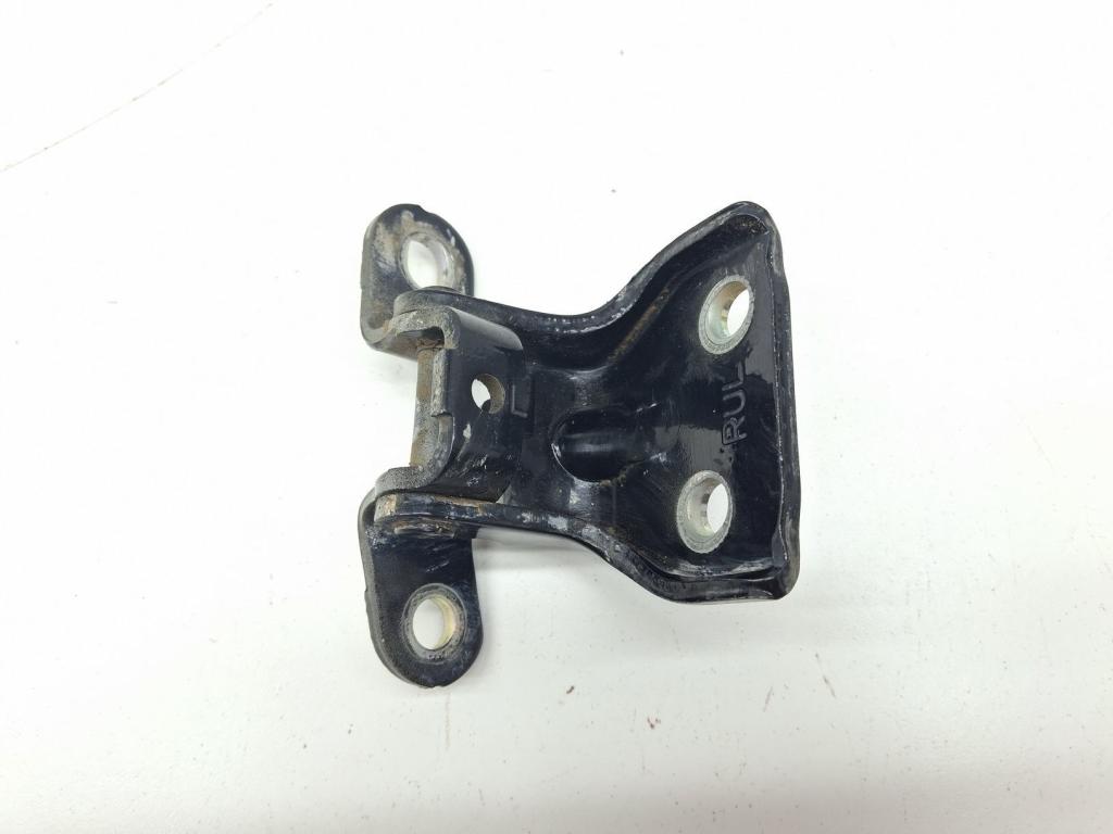 Петля двери задней левой верхняя, 500 рублей, Пермь