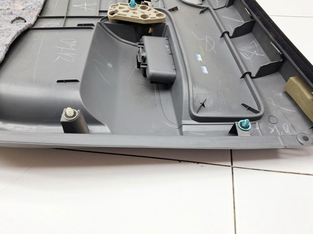 Обшивка двери задней левой, 4000 рублей, Пермь