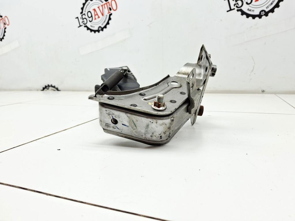 Педаль тормоза, 500 рублей, Пермь