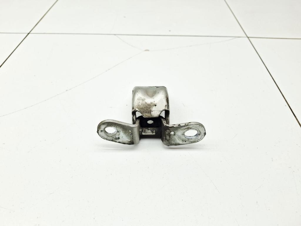 Петля двери задней правой нижняя, 500 рублей, Пермь