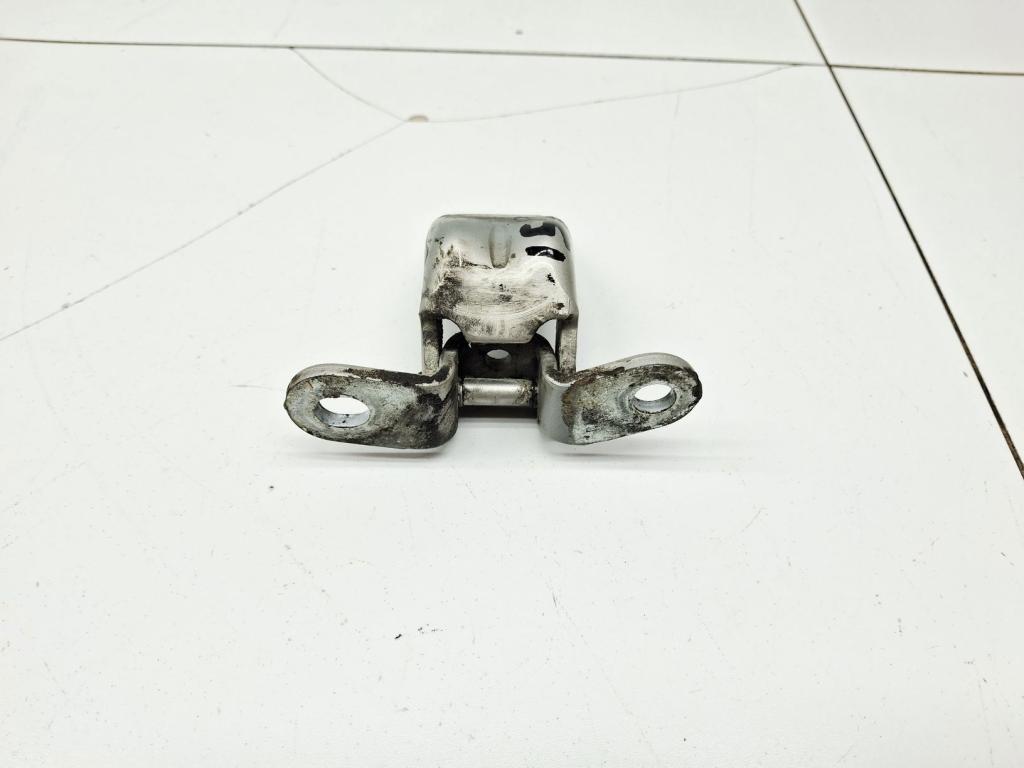 Петля двери передней правой верхняя, 500 рублей, Пермь