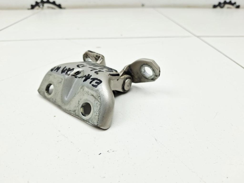 Петля двери задней левой верхняя, 500 рублей, Пермь