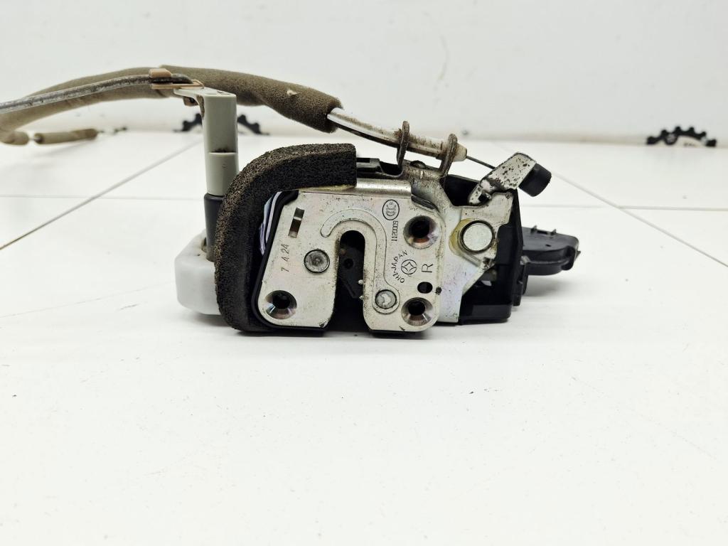 Замок двери передней правой, 1000 рублей, Пермь