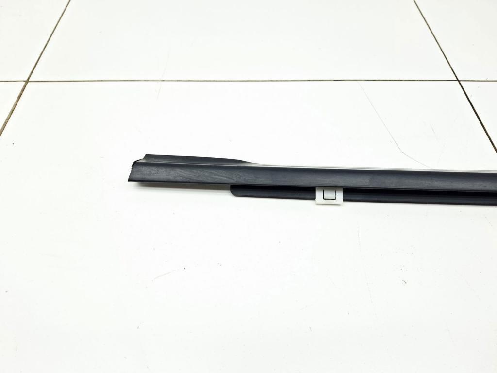 Накладка стекла заднего левого, 500 рублей, Пермь