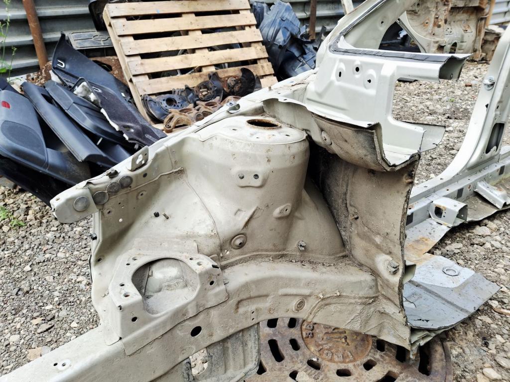 Лонжерон передний правый, 5000 рублей, Пермь