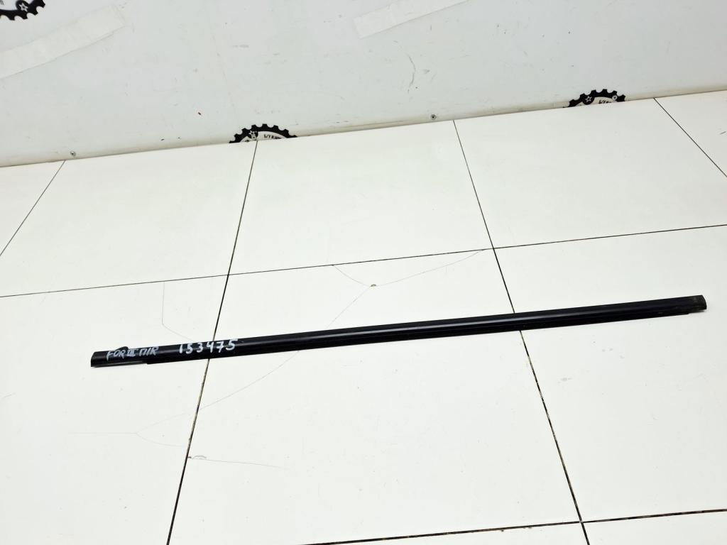 Накладка стекла переднего правого, 1500 рублей, Пермь