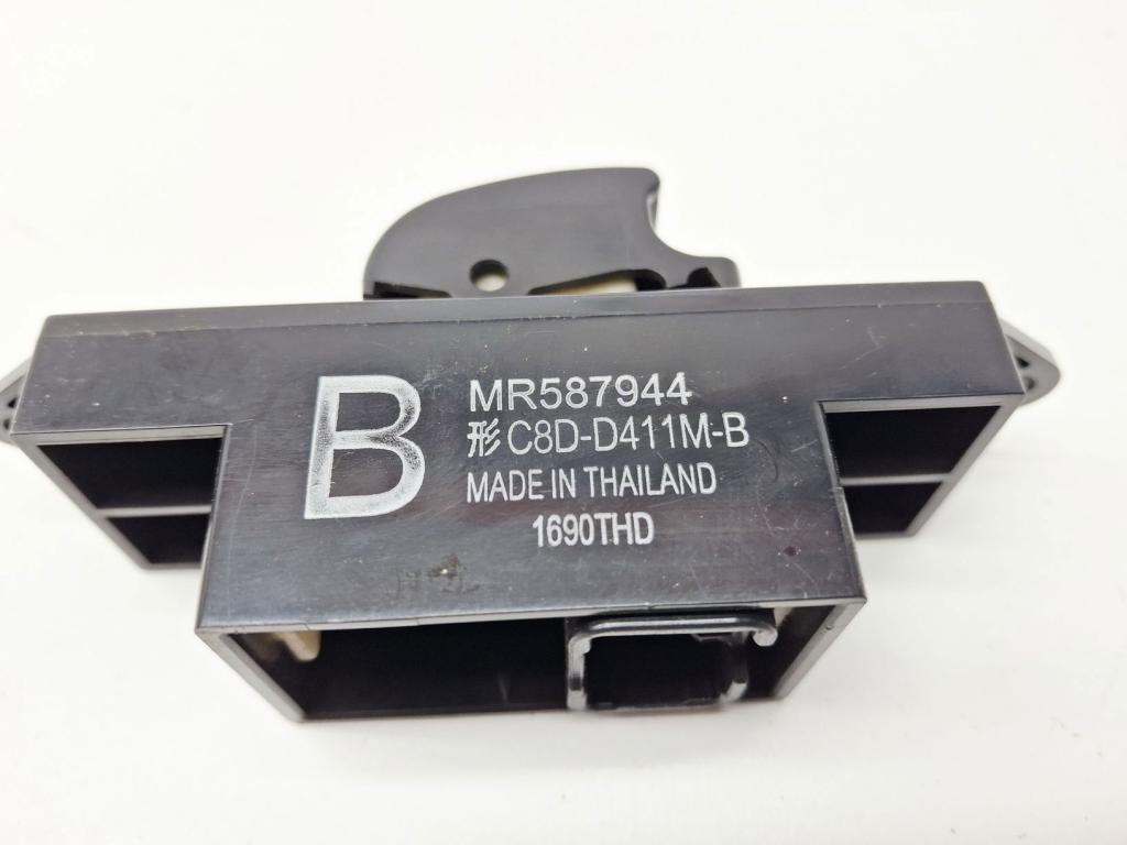 Кнопка стеклоподъемника, 500 рублей, Пермь