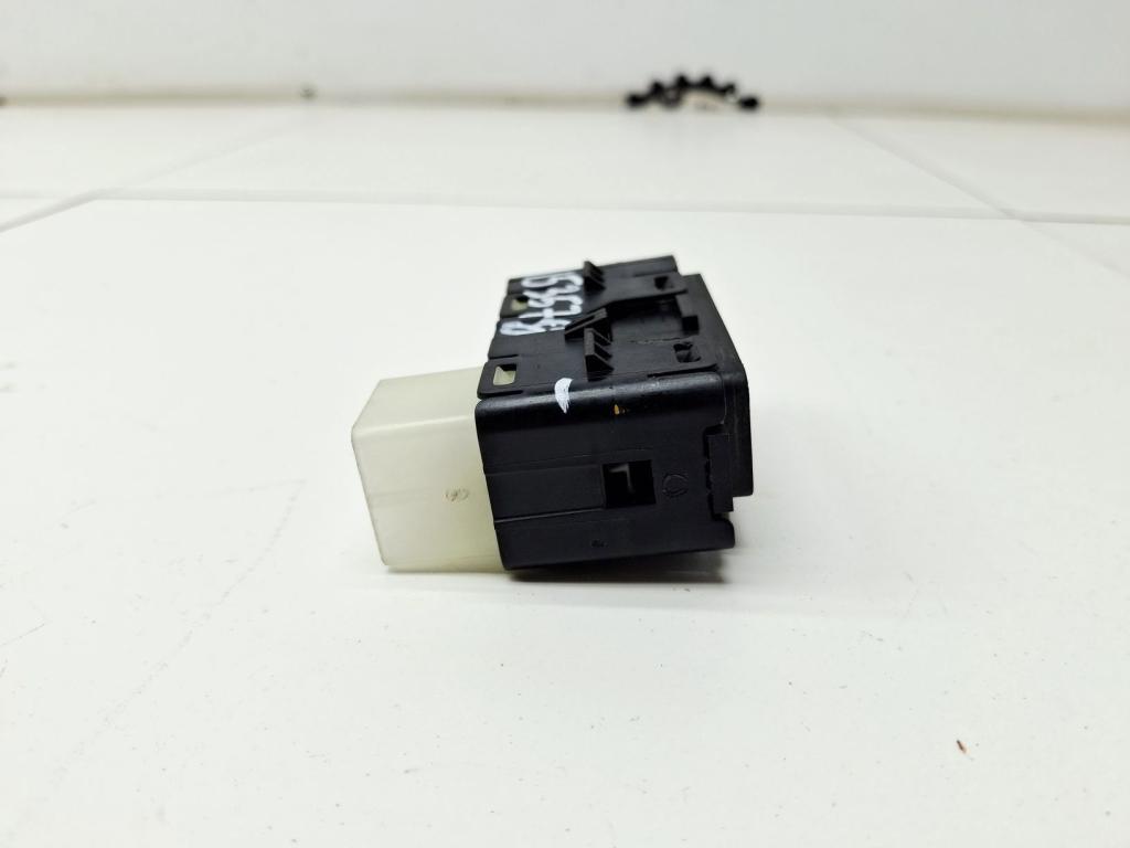 Кнопка стеклоподъемника, 500 рублей, Пермь