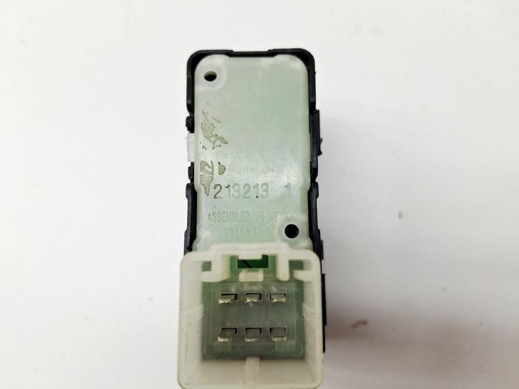 Кнопка стеклоподъемника, 500 рублей, Пермь