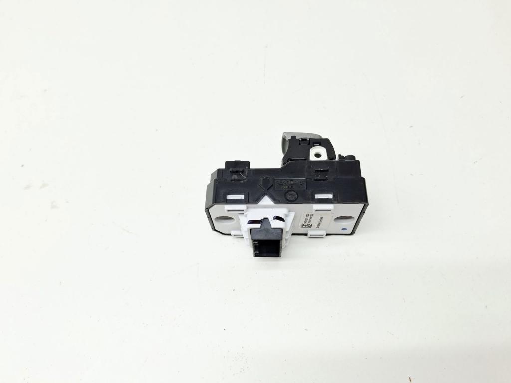 Кнопка стеклоподъемника, 850 рублей, Пермь