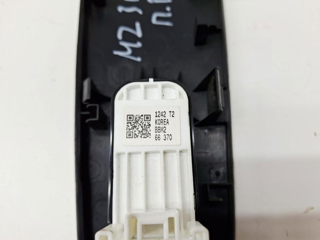 Кнопка стеклоподъемника, 500 рублей, Пермь