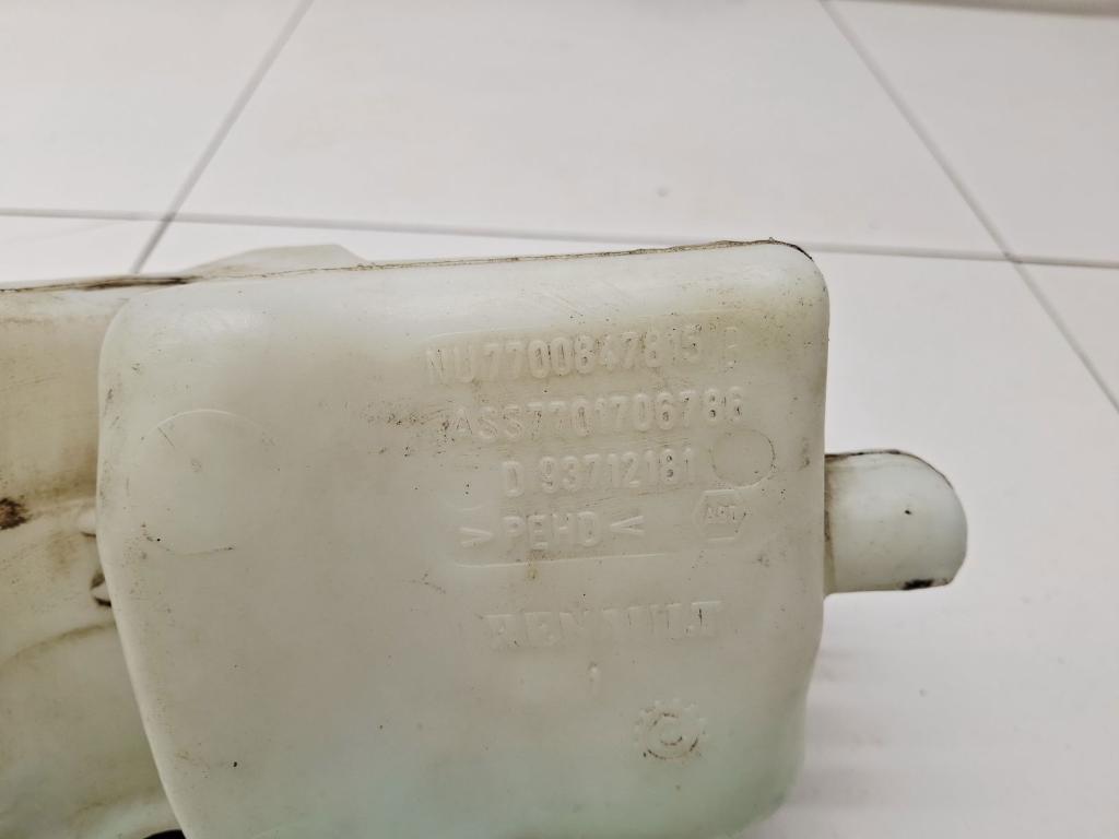 Бачок омывателя лобового стекла, 500 рублей, Пермь