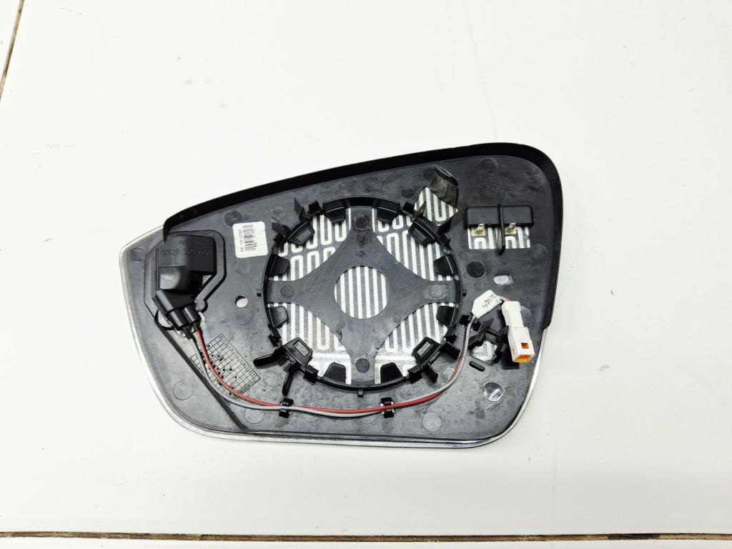 Зеркальный элемент правый, 2000 рублей, Пермь