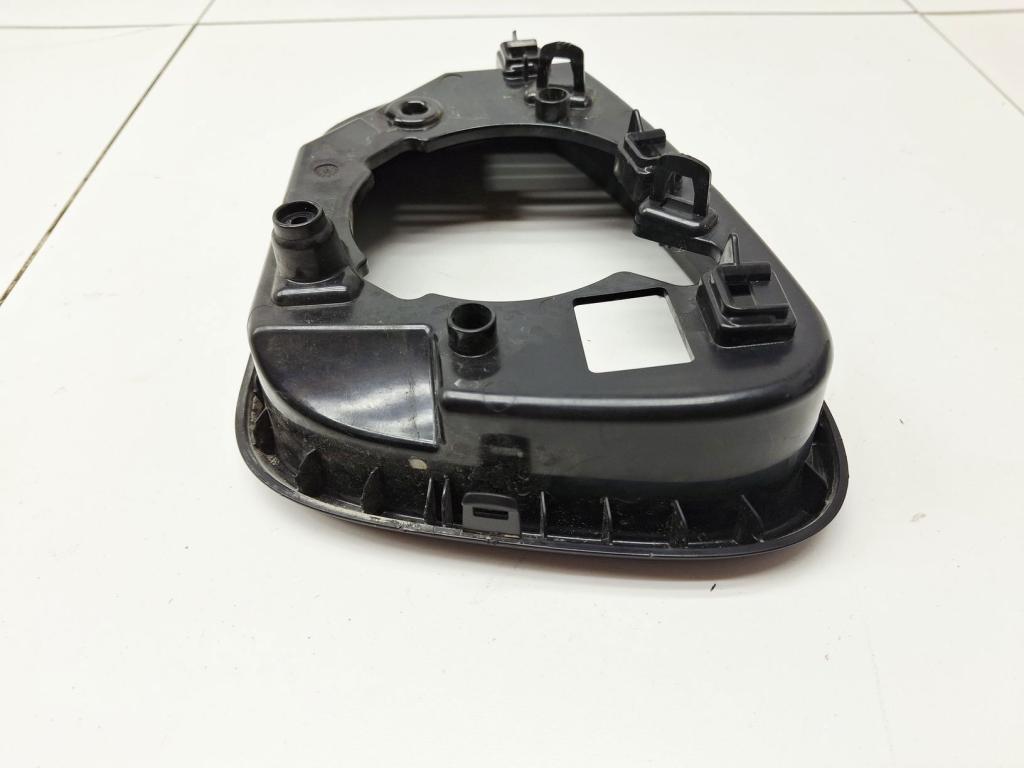 Рамка зеркала правого, 2000 рублей, Пермь