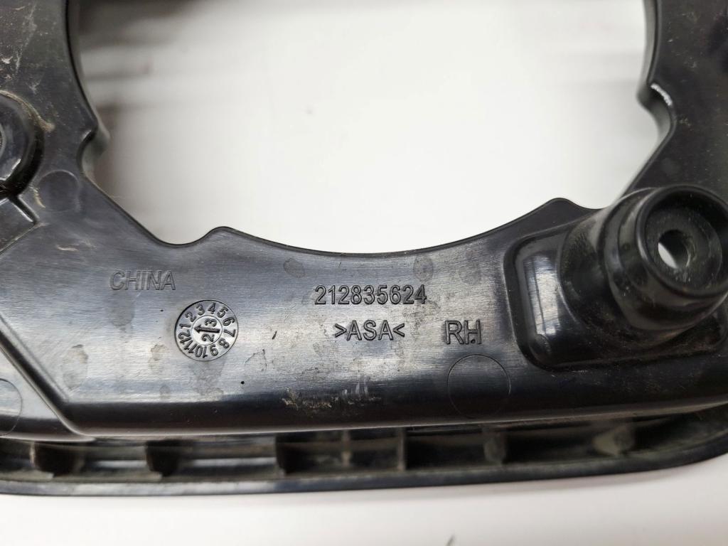 Рамка зеркала правого, 2000 рублей, Пермь