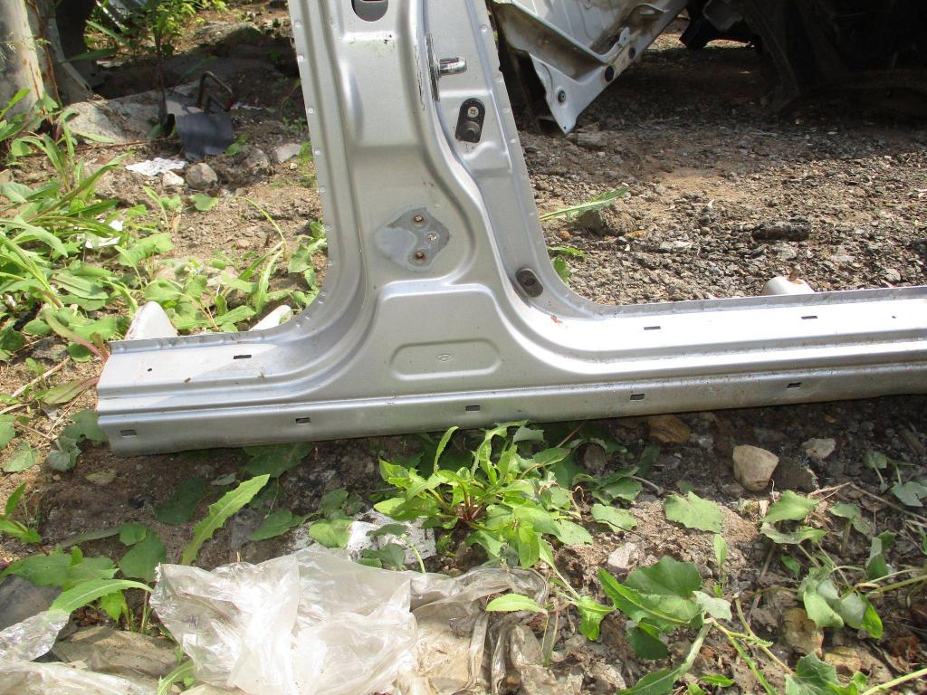 Порог со стойкой правый, 5000 рублей, Пермь