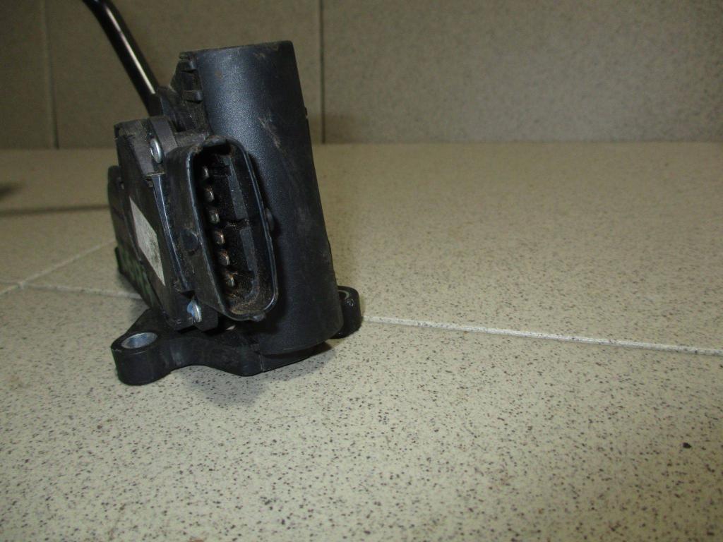 Педаль газа, 1500 рублей, Пермь