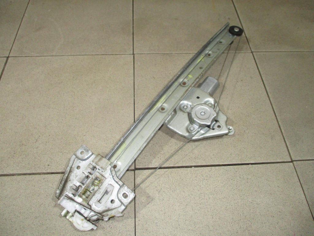 Стеклоподъемник задний правый, 1000 рублей, Пермь