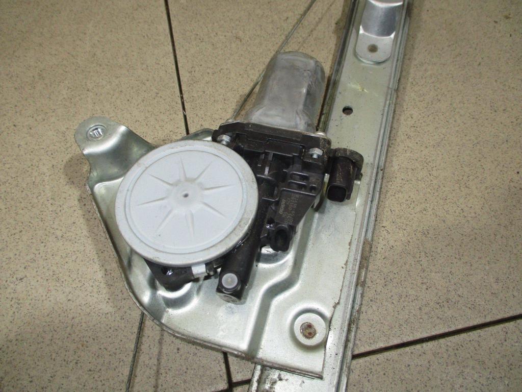 Стеклоподъемник задний правый, 1000 рублей, Пермь