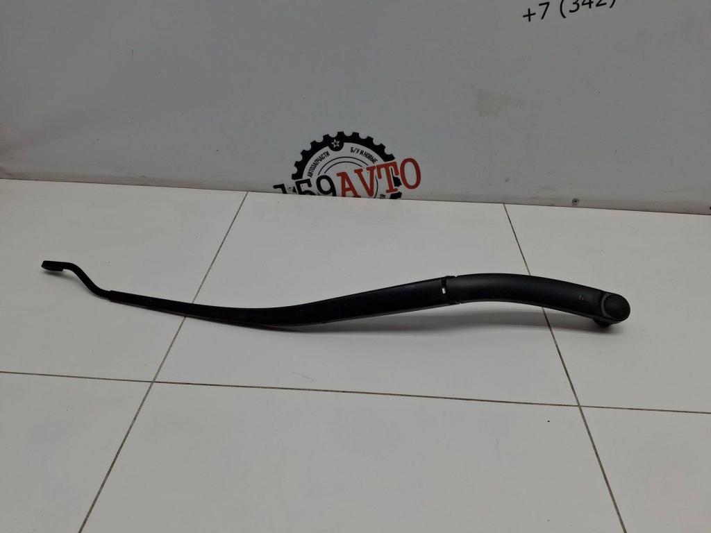 Поводок стеклоочистителя передний правый, 3000 рублей, Пермь