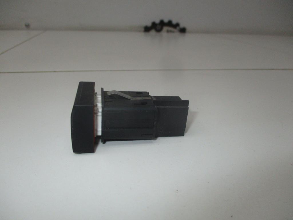 Кнопка аварийной сигнализации, 500 рублей, Пермь