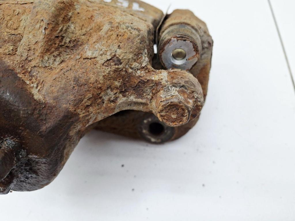 Суппорт передний правый, 2000 рублей, Пермь