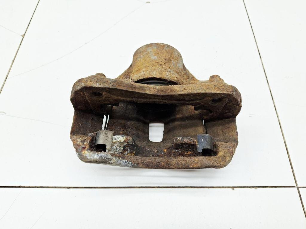 Суппорт передний правый, 2000 рублей, Пермь