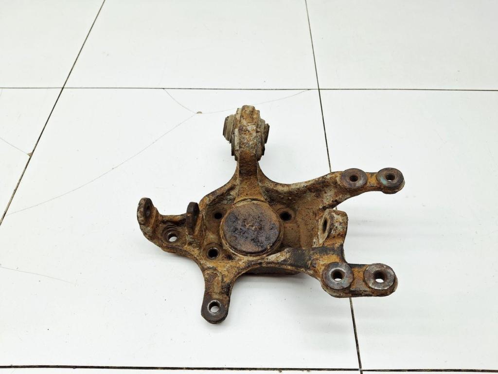 Кулак поворотный задний правый, 1500 рублей, Пермь