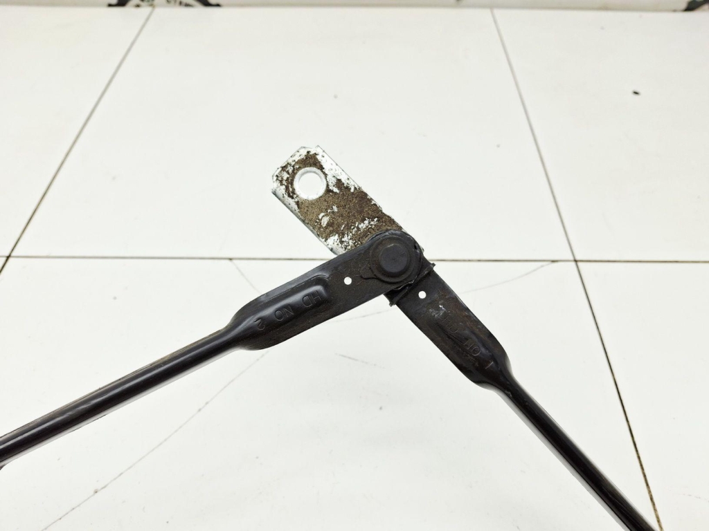 Трапеция дворников, 1500 рублей, Пермь