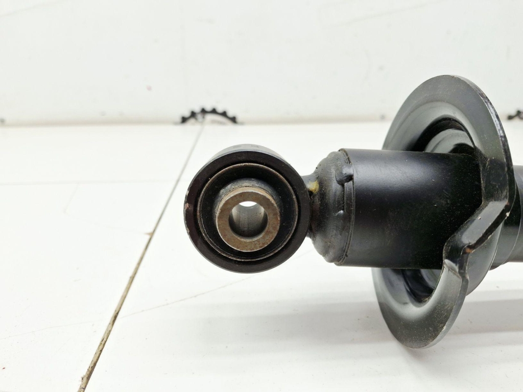 Амортизатор задний, 5000 рублей, Пермь