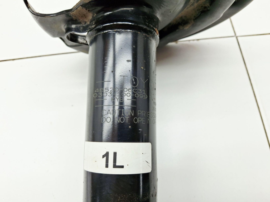 Амортизатор передний левый, 4000 рублей, Пермь