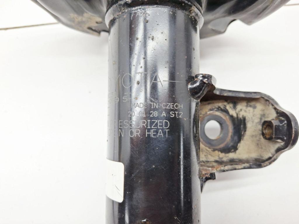 Амортизатор передний левый, 4000 рублей, Пермь