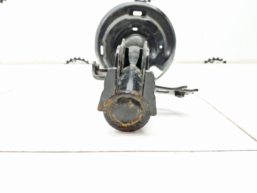 Амортизатор передний правый, 4000 рублей, Пермь