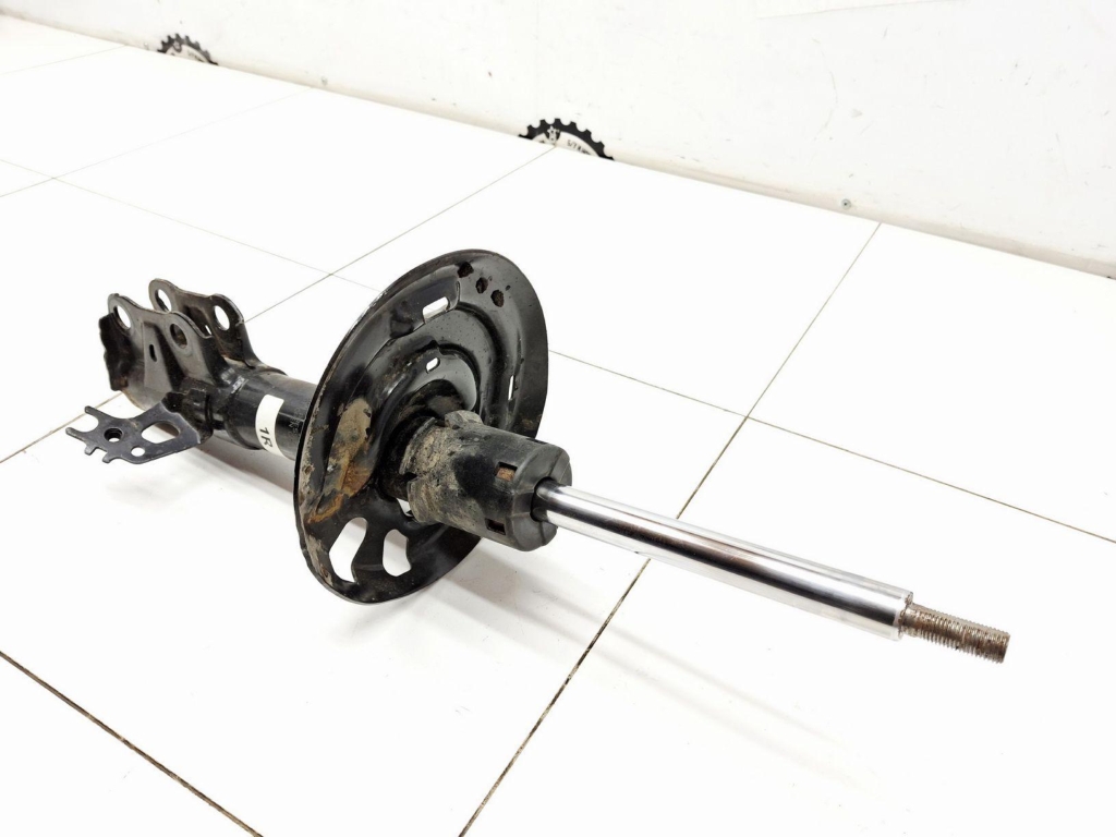 Амортизатор передний правый, 4000 рублей, Пермь