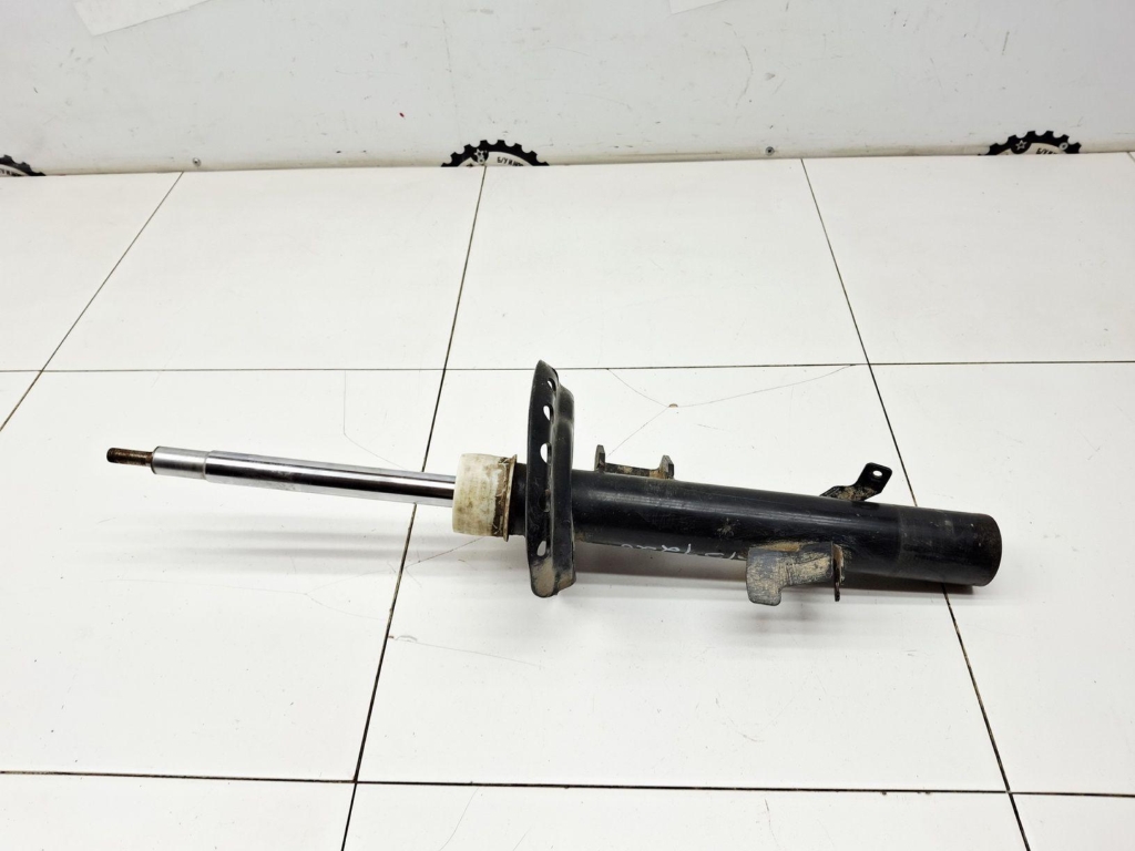 Амортизатор передний левый, 4000 рублей, Пермь