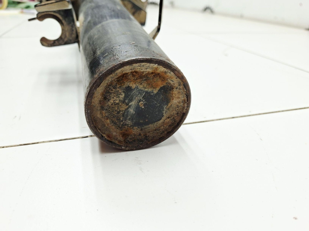 Амортизатор передний левый, 4000 рублей, Пермь