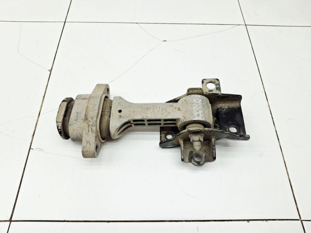 Опора двигателя задняя, 1000 рублей, Пермь