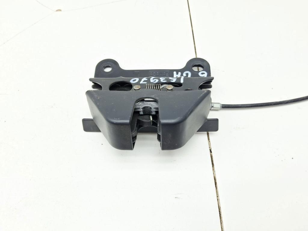 Замок спинки сиденья, 500 рублей, Пермь