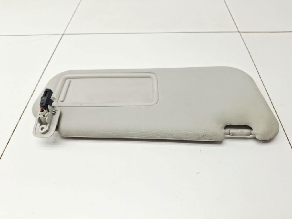 Козырек солнцезащитный правый, 1000 рублей, Пермь